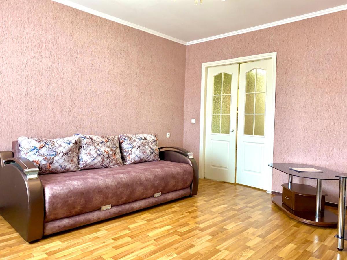 Apartpoltava Центр Полтави, Простора Та Зручна Квартира Біля Пует, 2-Окремі Кімнати, Звітна Документація Для Відрядження Exterior foto